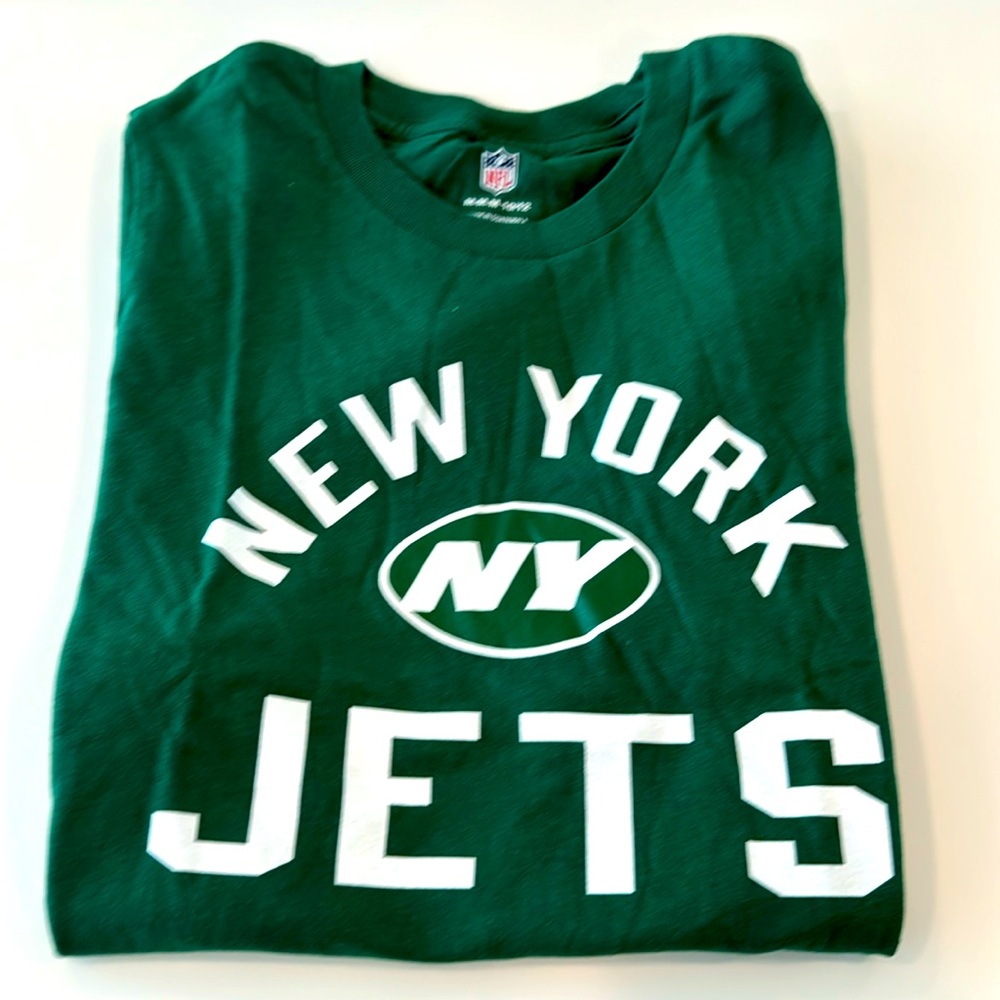 NFL Jets see size M (10/12)